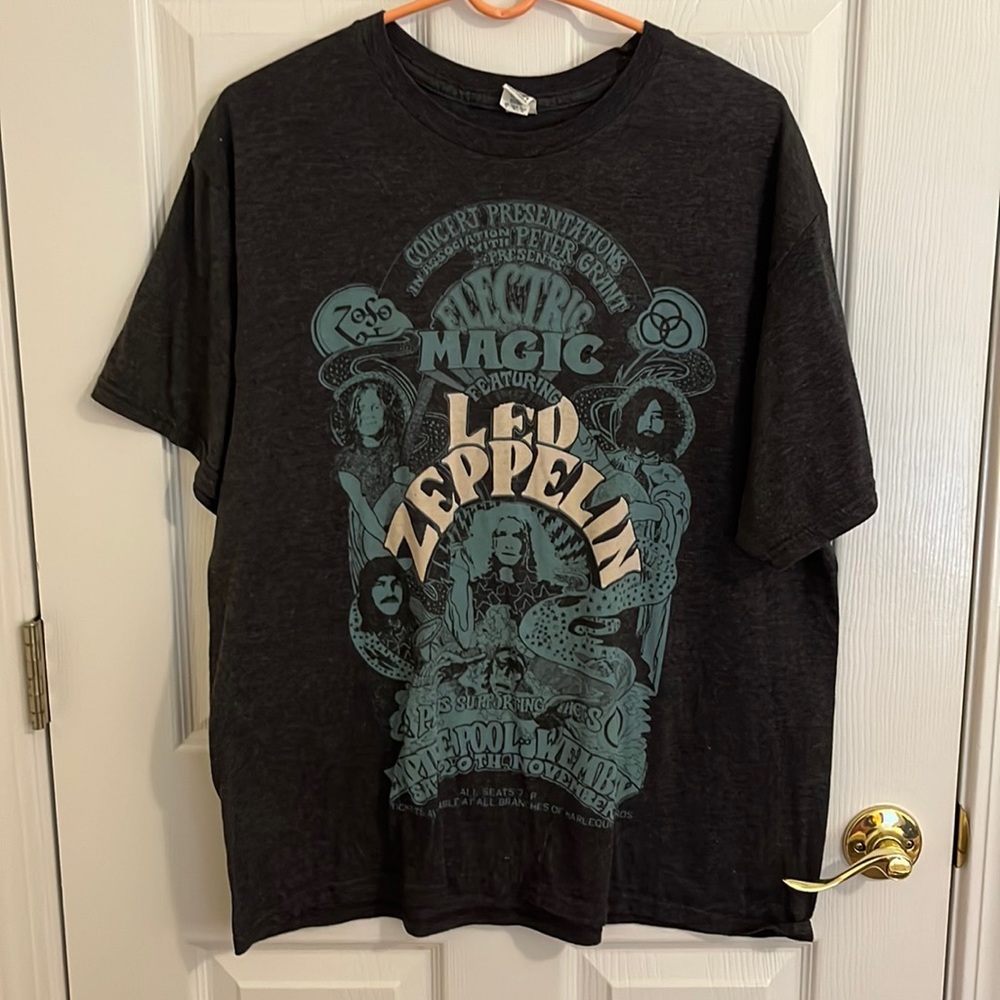 Concert Electric Magic ft. Led Zeppelin graphic short sleeve t-shirt. XL. - Picture 1 of 6